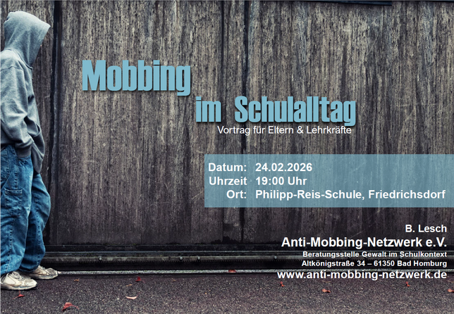 Tannenbaum im Eingang der PRS